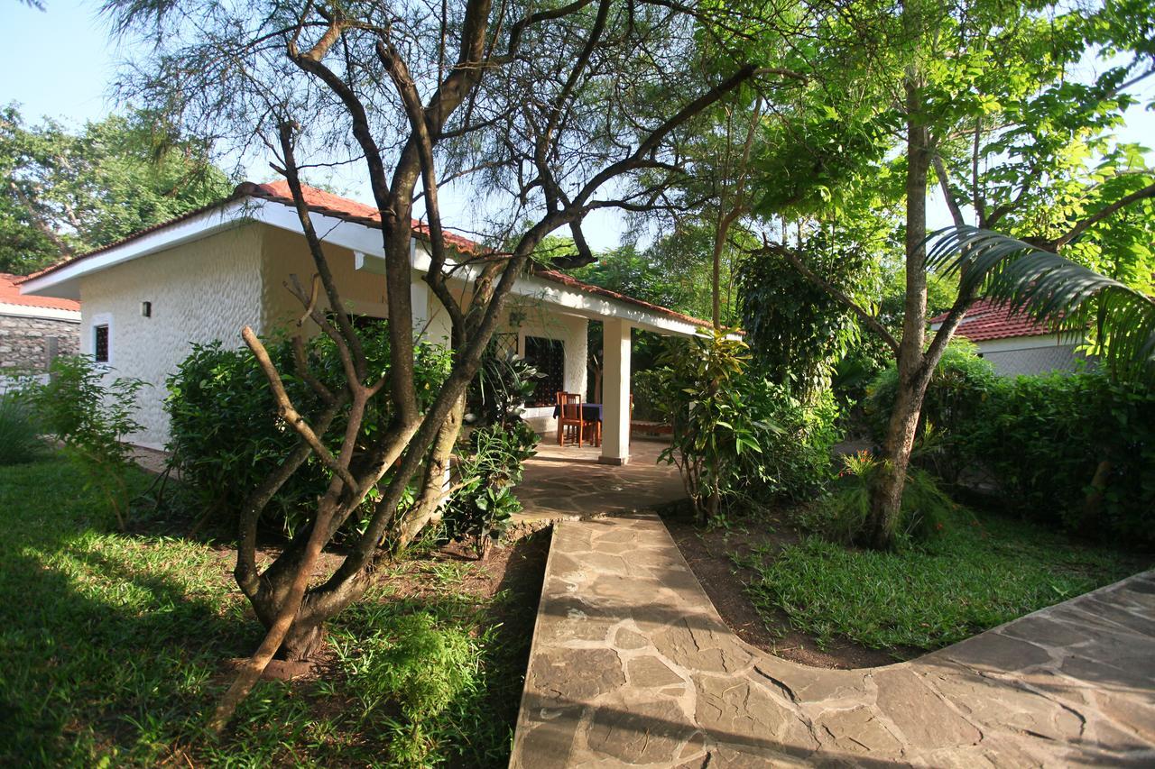 Diani Cottages Diani Beach Exterior foto