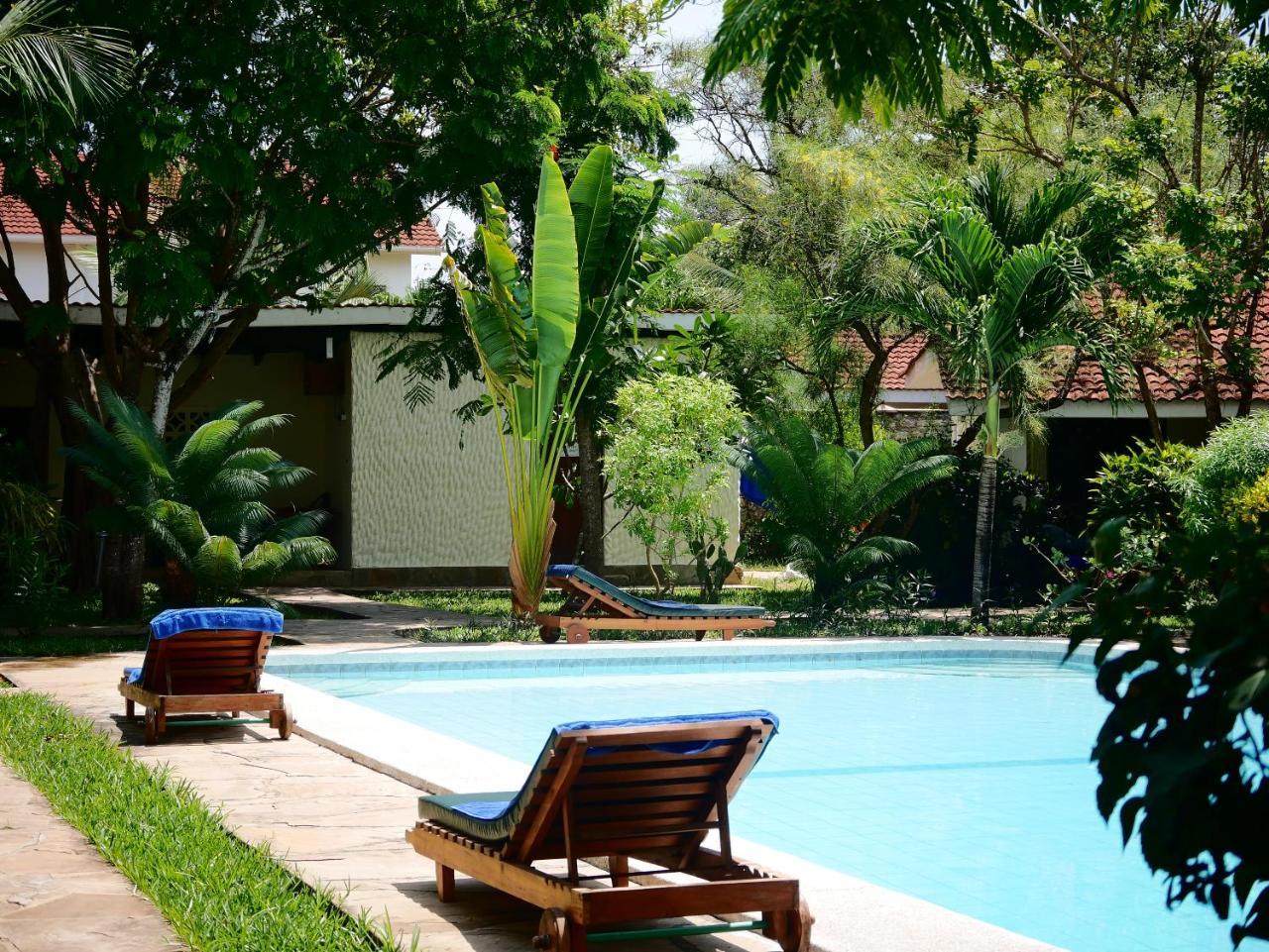 Diani Cottages Diani Beach Exterior foto